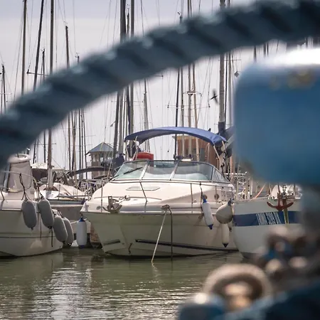 Grace 29 Botel Marina di Grosseto